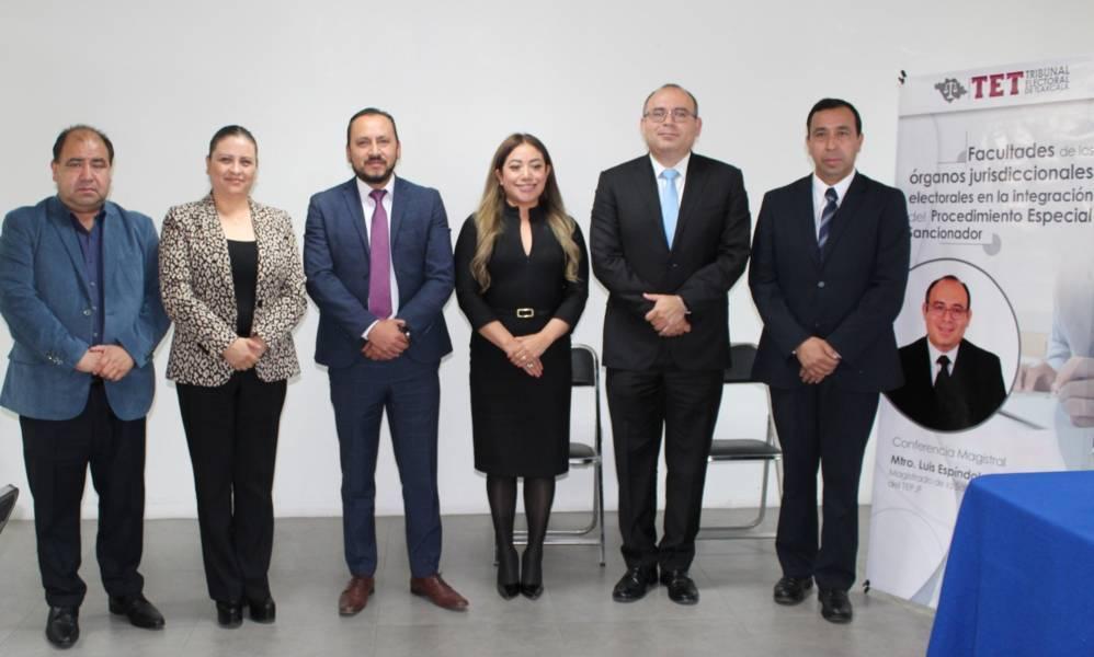 Imparte Magistrado de la Sala Regional Especializada conferencia magistral en Tlaxcala