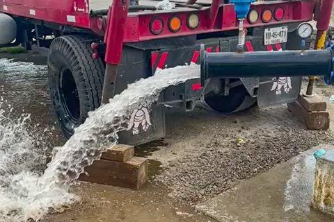 Instala ayuntamiento de Huamantla bomba nueva en pozo de Zaragoza