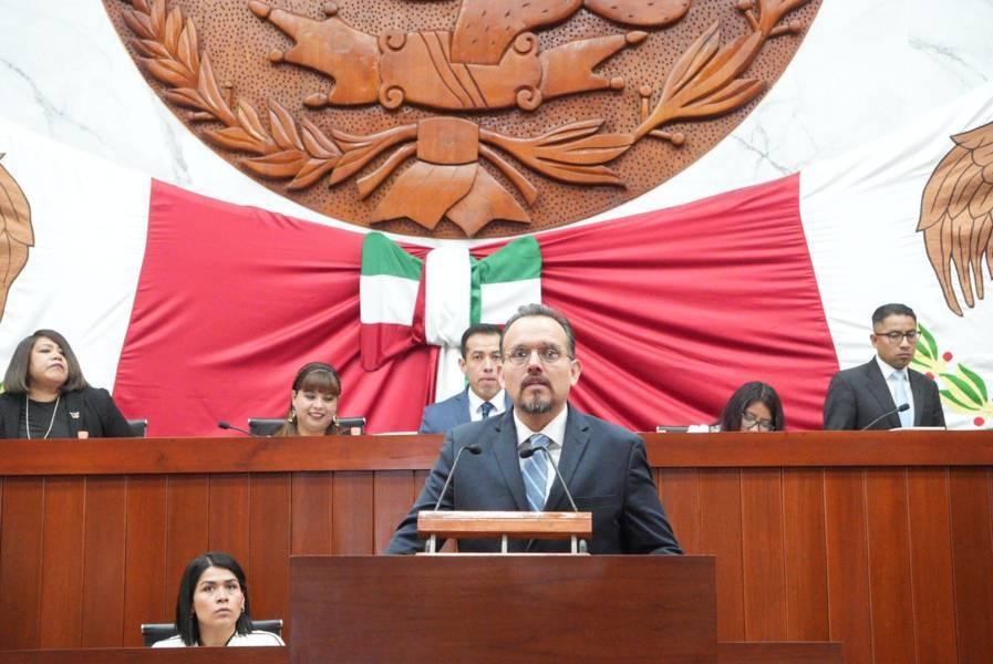 Propone Manuel Cambrón una mesa de paz donde concurran los tres Poderes