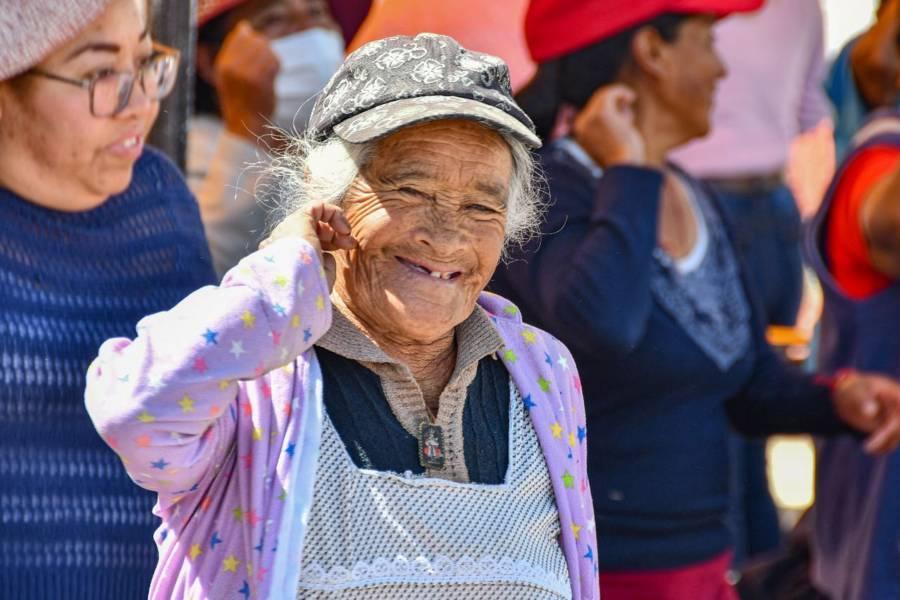 Seguiremos trabajando por el bienestar de mujeres huamantlecas: Santos Cedillo