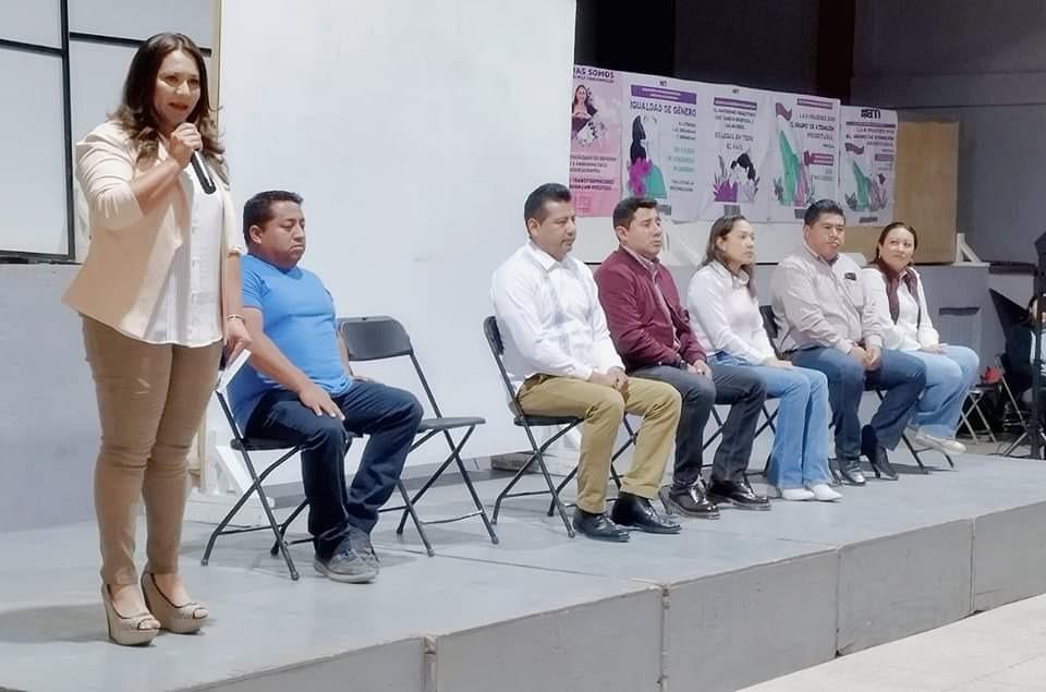 Conferencia-taller “Mujer es movimiento”, evento que se realizó en Santa Cruz Tlaxcala