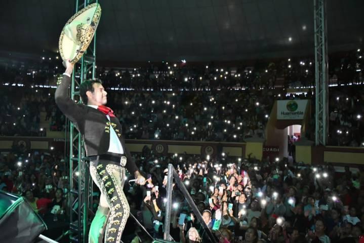 Consiente Ayuntamiento de Huamantla con histórico festejo por el día de las madres 