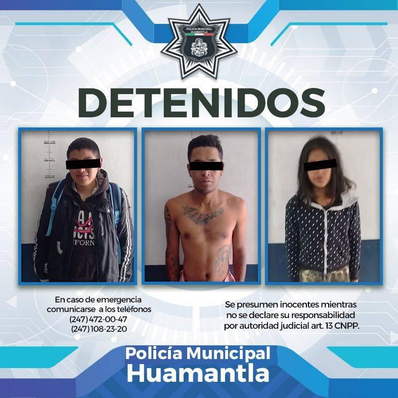 Remiten policías municipales a tres personas por consumo de sustancias ilegales en vía pública