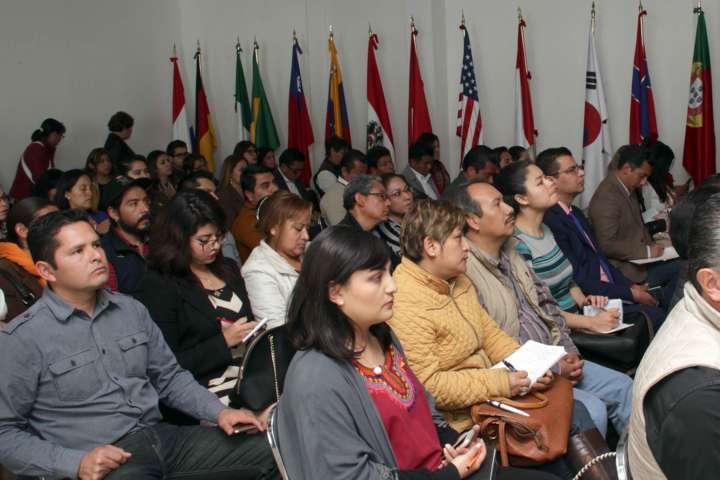Presenta Sedeco convocatorias 2017 del INADEM