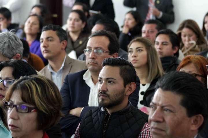 Presenta Sedeco convocatorias 2017 del INADEM