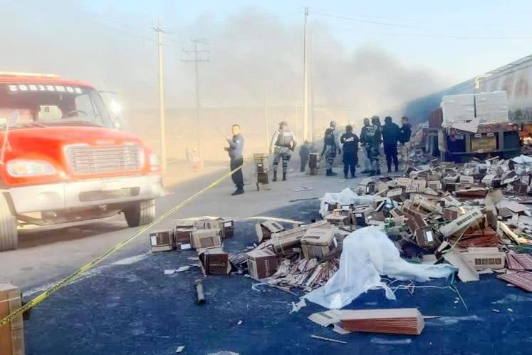 Apoya dirección de seguridad pública de Huamantla en accidente en la carretera a Xalpatlahuaya 
