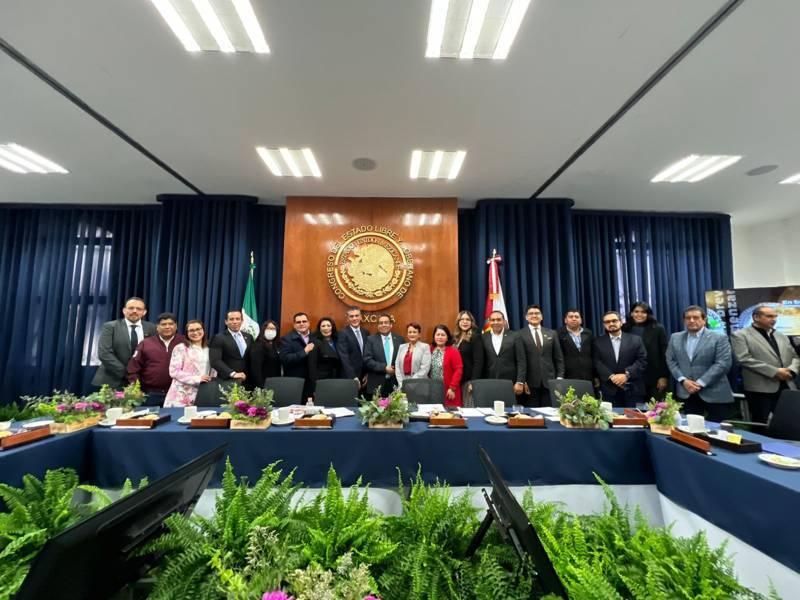 Secretario de Infraestructura comparece ante el Congreso del Estado