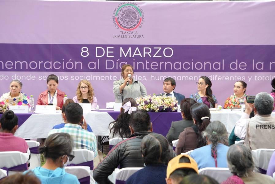 Se desarrolló foro en conmemoración al Día Internacional de la Mujer en el Congreso