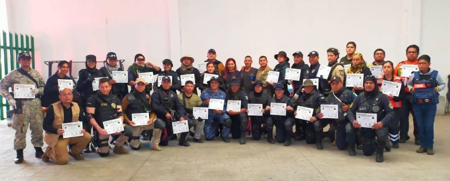 Capacitan a Policía de Chiautempan en materia paramédica táctica 