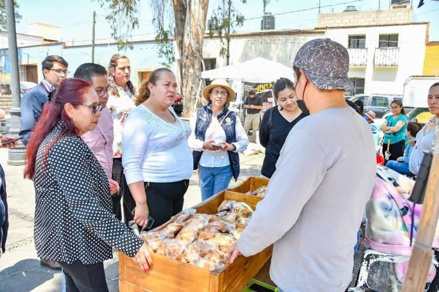 Inauguran segunda edición del tianguis de semillas en Huamantla