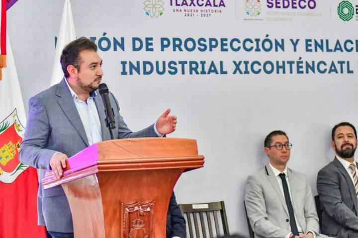 Muestra Salvador Santos Cedillo ventajas competitivas de Huamantla a inversionistas