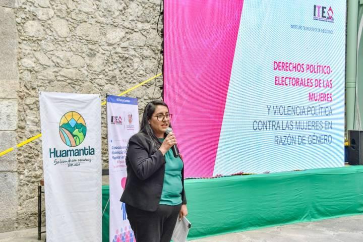 Concientiza Ayuntamiento de Huamantla a funcionarios públicos sobre violencia de género