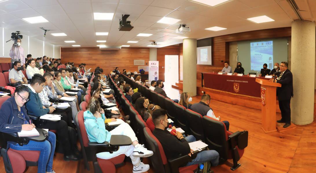 Efectuó UATx diálogos acerca de organización electoral