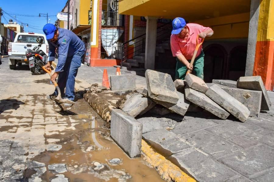Atiende CAPAMH fuga en la línea principal del centro de Huamantla