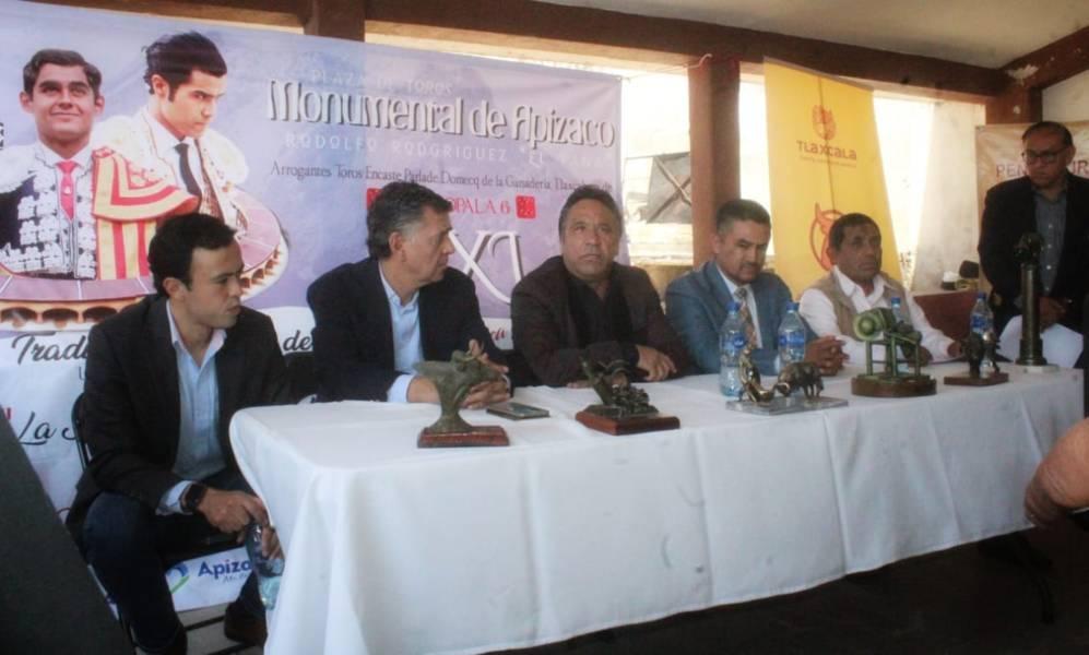 Presenta UPET cartel de la XXI edición de la Tradicional Corrida de la Prensa