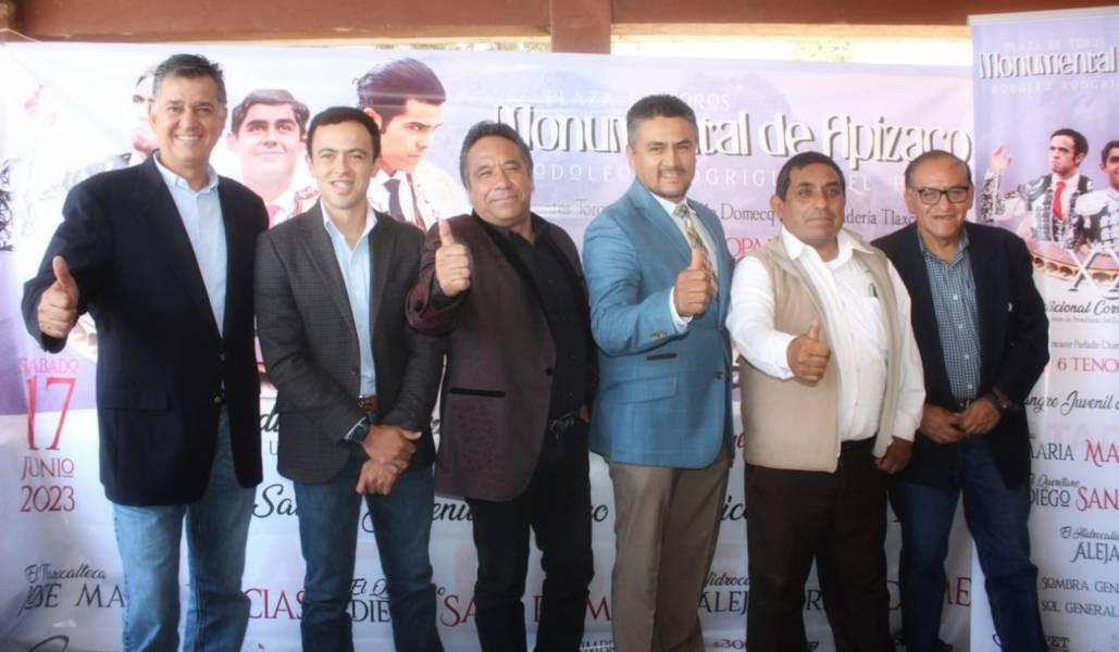 Presenta UPET cartel de la XXI edición de la Tradicional Corrida de la Prensa