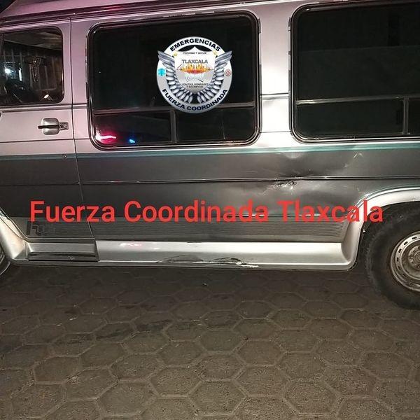 Aparatoso choque de una motocicleta en la lateral de la carretera  Tlaxcala-Apizaco