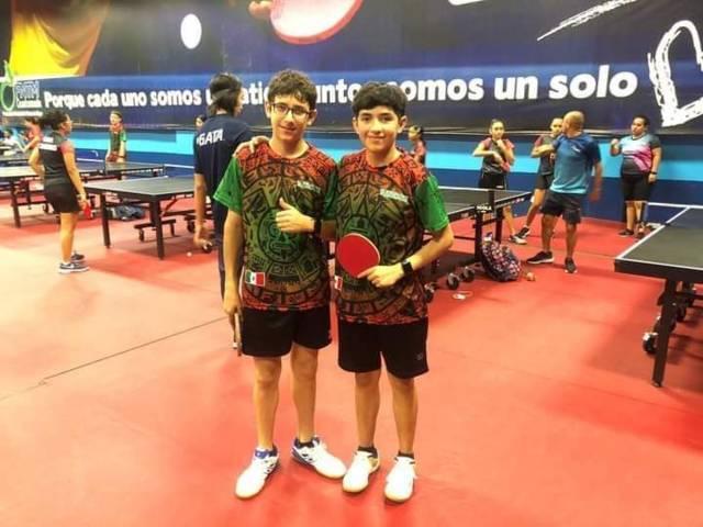 Lograron tlaxcaltecas tres medallas para México en centroamericano sub-15 de tenis de mesa