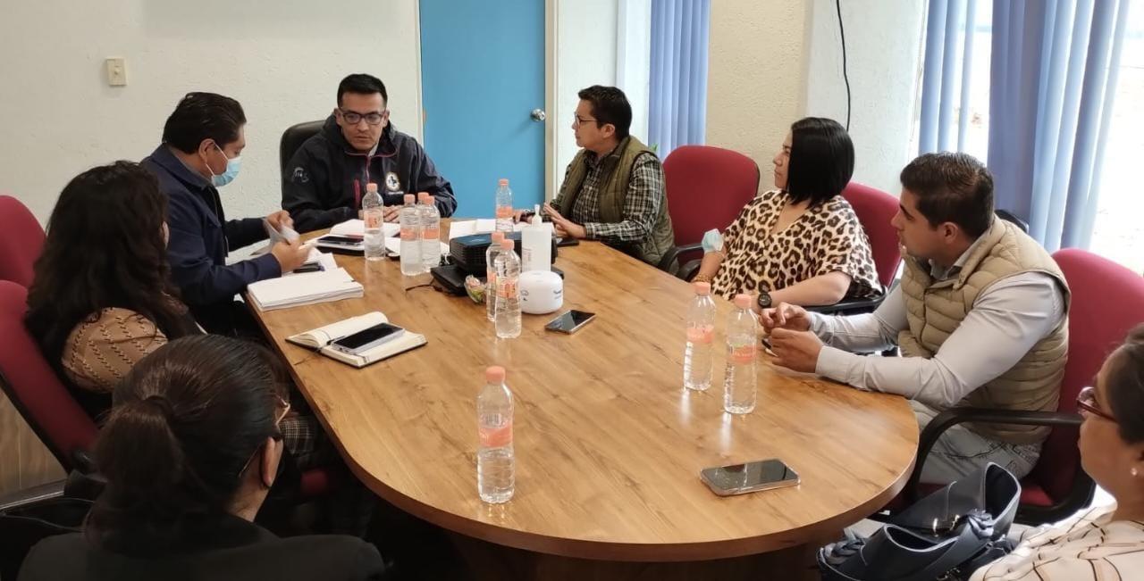 Dialogan autoridades y sindicato sobre el Hospital Infantil