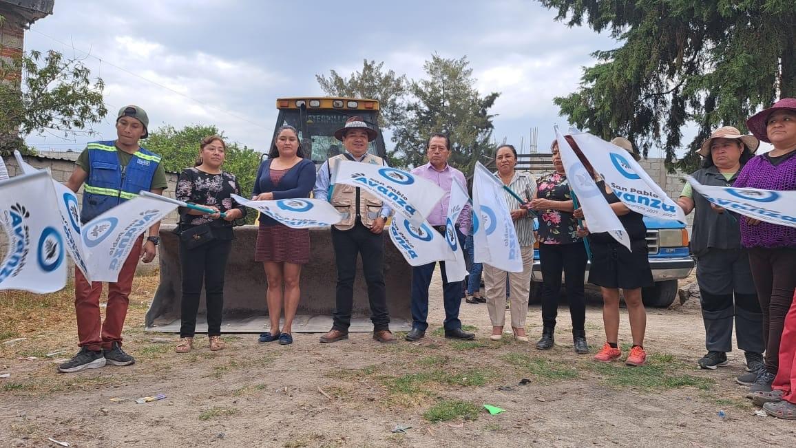 Alcalde de San Pablo del Monte inicia y entrega obras en distintos barrios 