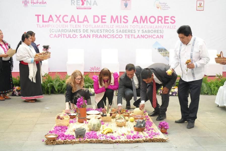 Conmemora Reyna Báez Lozano Día Internacional de la Lengua Materna