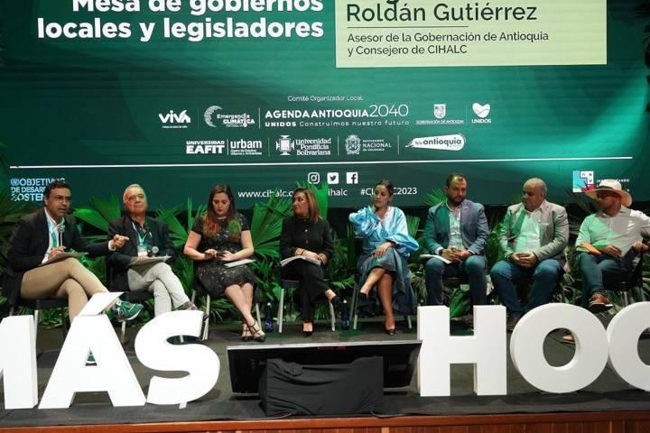 Participó Gobernadora en el foro alianzas para el hábitat capítulo antioquia