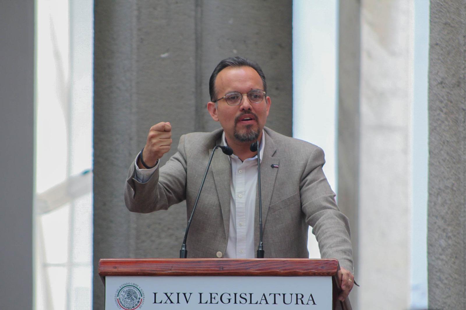  En tiempos de polarización, asociaciones de la sociedad civil son fundamentales para la unidad: JMC