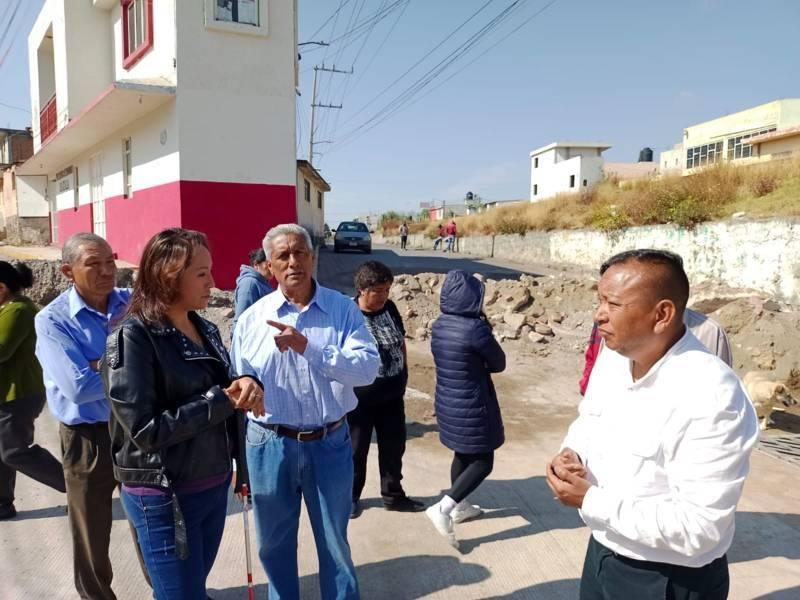 Pobladores de Chiautempan se inconforman por supuesta obra de mala calidad 