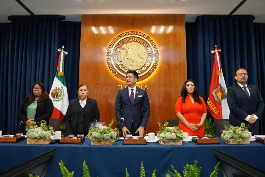 Preside Miguel Ángel Covarrubias comparecencia de la procuradora