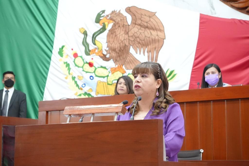 Pugnan para que trabajadores al Servicio del Estado adquieran Créditos Hipotecarios