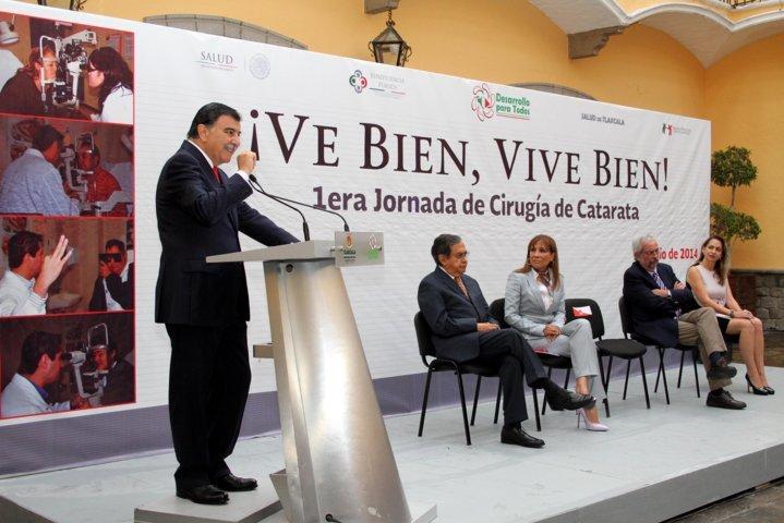 Ofrecen en Tlaxcala atención a grupos vulnerables con Jornada de Cirugía de Cataratas