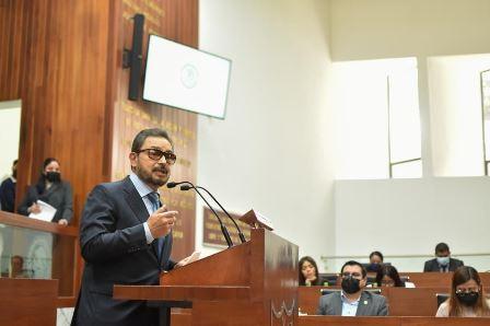 Necesario reducir déficit democrático ante la polarización: Temoltzin