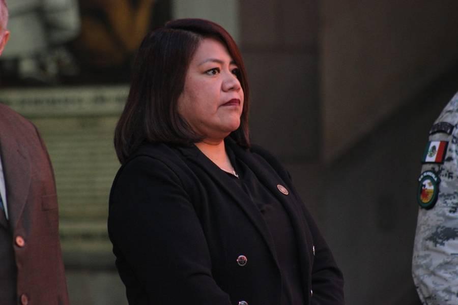 Legislar con responsabilidad y honestidad para el progreso del País; Maribel León  