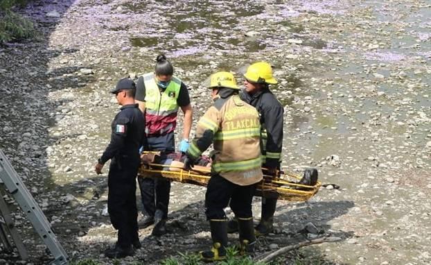 Otra vez, sujeto en estado etílico cae al Rio Zahuapan  