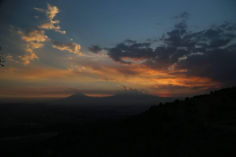 Atardecer en la cima de los cerros de Temetzontla