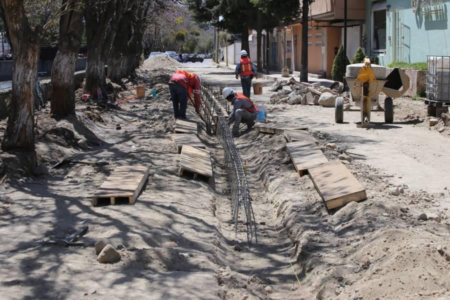 Avanza construcción del Corredor Urbano