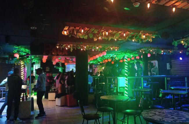 Empleados de bar La Roca apuñalarían a dos jóvenes