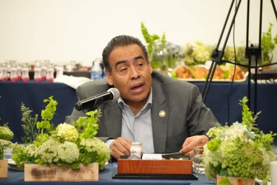 Busca Lenin Calva Pérez conocer aprovechamiento del aumento presupuestal al campo