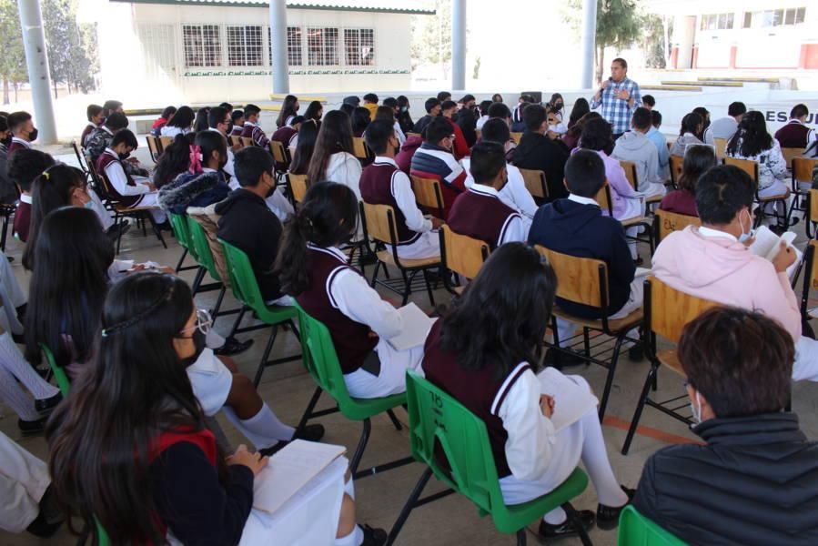 Mala protección de datos personales deriva en fenómenos como sexting, grooming, stalking y ciberbullying en estudiantes: IAIP