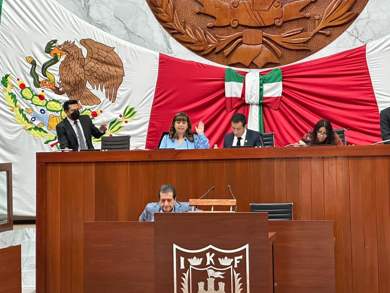 Diputada Brito pugna por la implementación de programas para la educación financiera