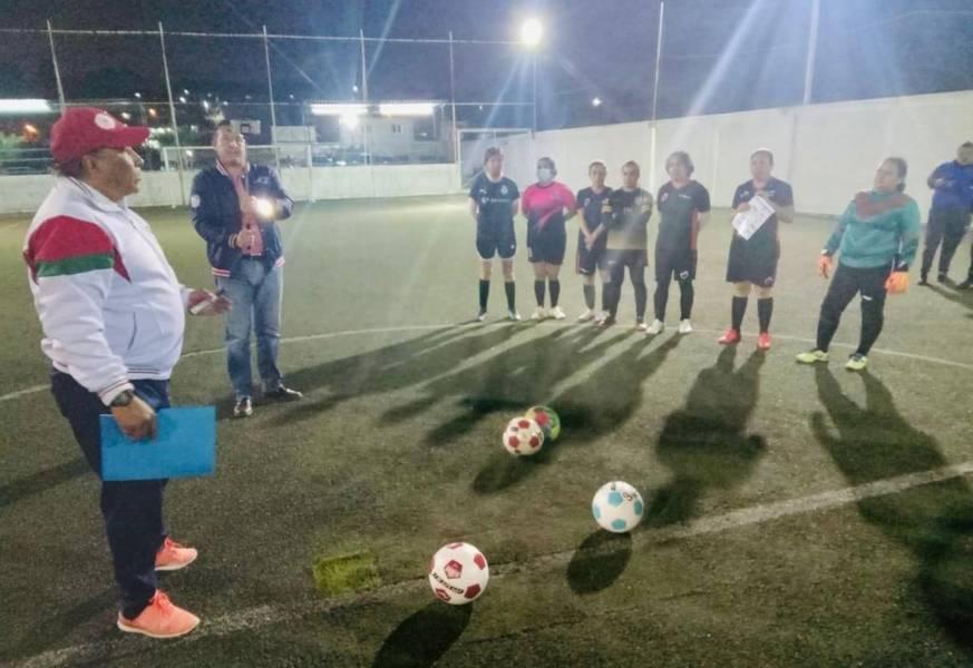 Arranca torneo de Futbol 7 entre deportistas del  SNTSA sección 27