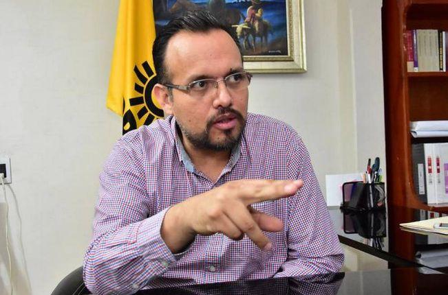 Ante los rumores, Cambrón pide que se informe sobre el estado de la salud de LCC 