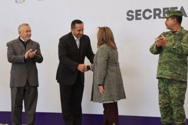 Secretario guerrerense actuaría a espaldas de la gobernadora 