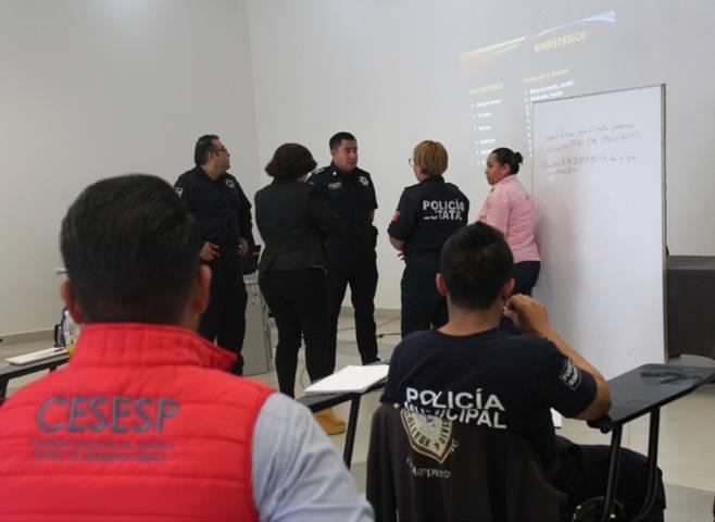 Fortalece Cesesp perfil profesional de personal del centro de atención de emergencia 