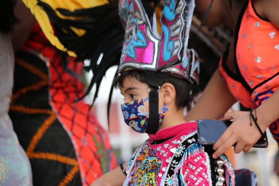 Con magno desfile inicia Yauhquemehcan el carnaval