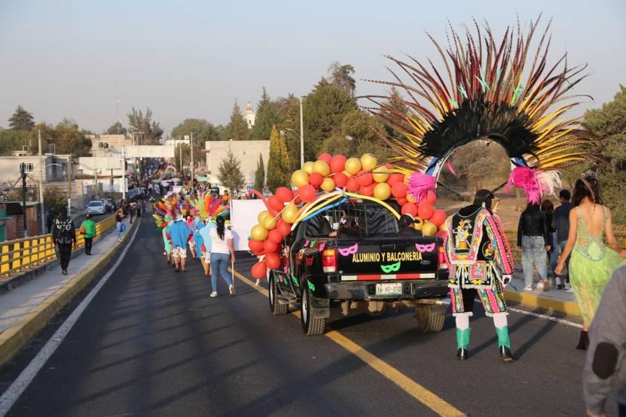 Con magno desfile inicia Yauhquemehcan el carnaval