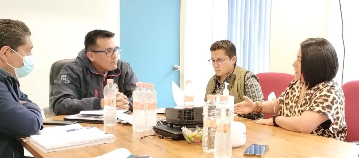 Dialogan autoridades y sindicato sobre el Hospital Infantil