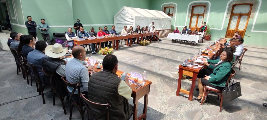 Reúne Sedeco a titulares del sector económico con alcaldes de la Zona Oriente del Estado