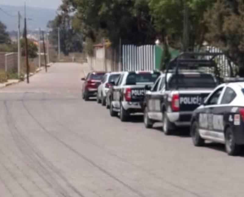 Maestros de Tlaltelulco se agarran a golpes en horario de clases  