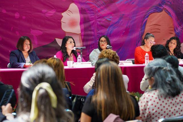 Aún persisten factores que limitan el desarrollo pleno de la mujer: ARO